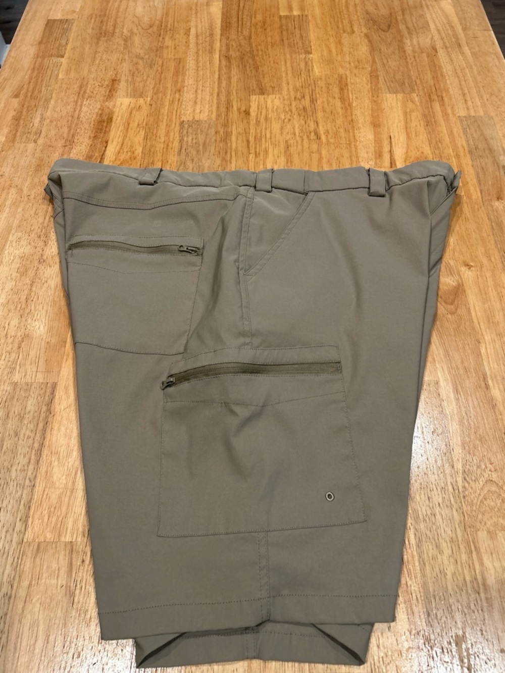 Mountain Warehouse Shorts W42 UK Dark Khaki Cargo Zip Lightweight Stretch Hiking
